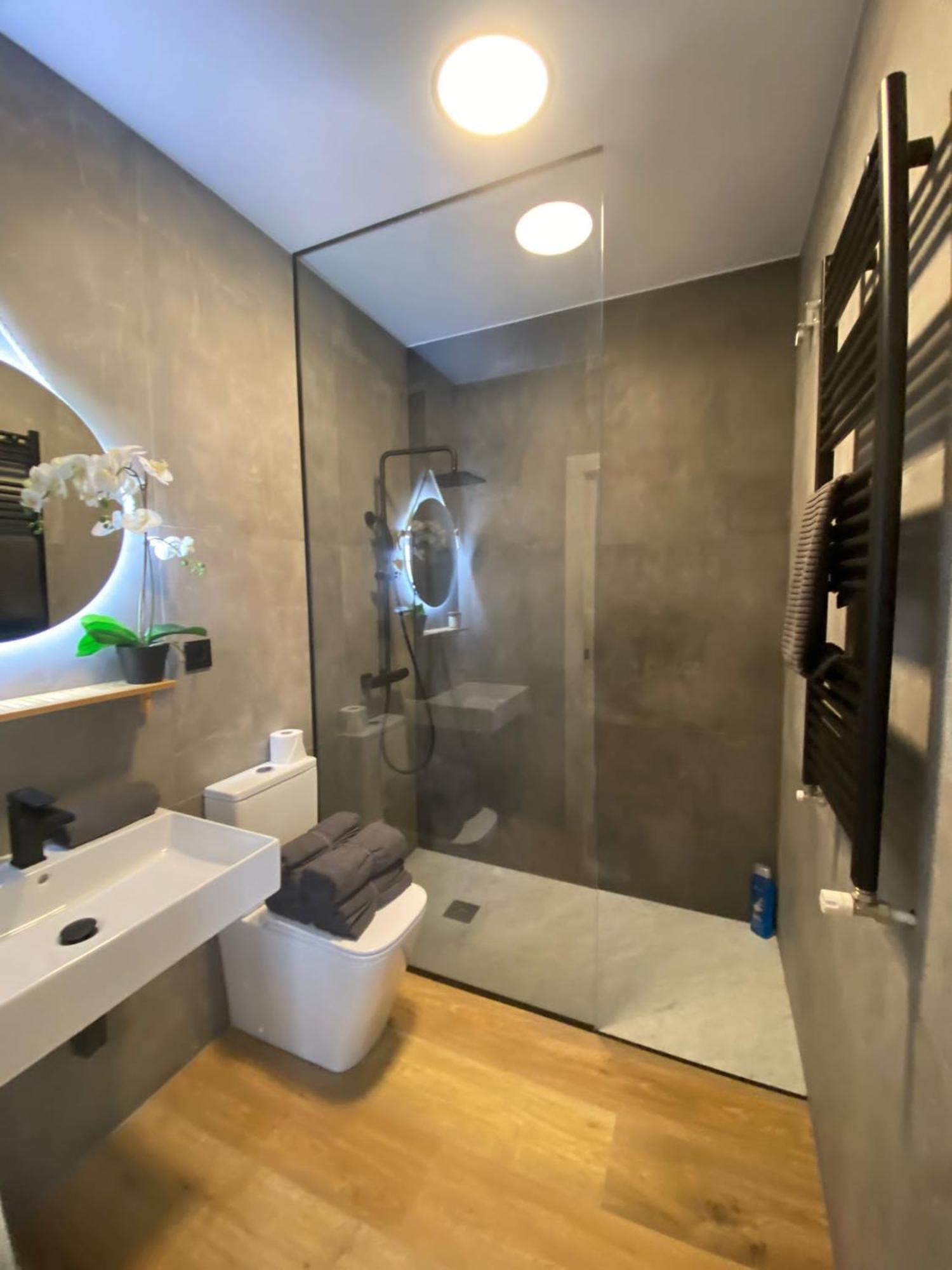 Cornelia Suites 01 Santander Zewnętrze zdjęcie